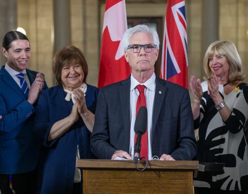SASHA SEFTER / WINNIPEG FREE PRESS
The Honourable Jim Carr, Minister of International Trade Diversification announces a bilateral agreement at the Manitoba Legislative Building. Behind Carr is (l-r) MP Robert-Falcon Ouellette, MP MaryAnn Mihychuk, and Cathy Cox, provincial minister of sport, culture and heritage.
190416 - Tuesday, April 16, 2019.