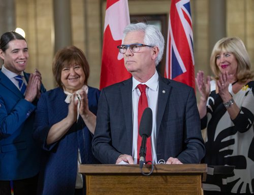 SASHA SEFTER / WINNIPEG FREE PRESS
The Honourable Jim Carr, Minister of International Trade Diversification announces a bilateral agreement at the Manitoba Legislative Building. Behind Carr is (l-r) MP Robert-Falcon Ouellette, MP MaryAnn Mihychuk, and Cathy Cox, provincial minister of sport, culture and heritage.
190416 - Tuesday, April 16, 2019.