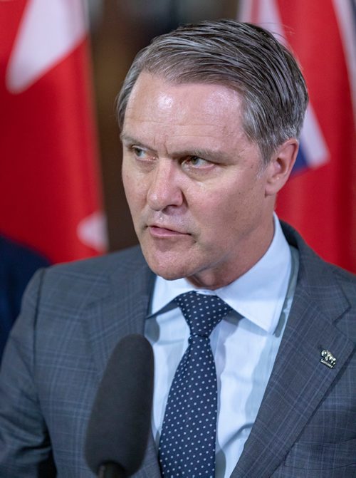 SASHA SEFTER / WINNIPEG FREE PRESS
The Honourable Cameron Friesen, Minister of Health, Seniors and Active Living for the Province of Manitoba announces a bilateral agreement at the Manitoba Legislative Building.
190416 - Tuesday, April 16, 2019.