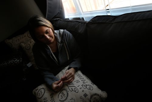 JOHN WOODS / WINNIPEG FREE PRESS
Melody Sinclair, who was stabbed twice on January 21, is photographed in her home Tuesday, April 16, 2019. Sinclairs friends are having a fundraising social for her on April 27.

Reporter: Melissa Martin