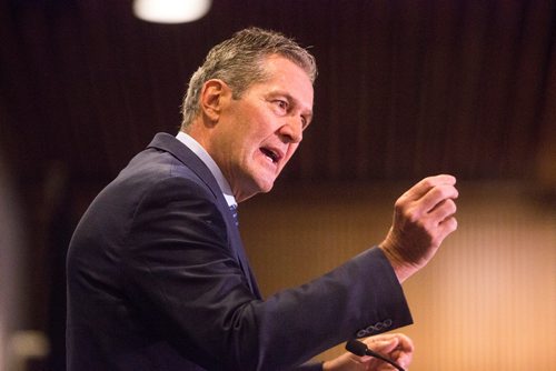 MIKAELA MACKENZIE/WINNIPEG FREE PRESS
Premier Brian Pallister speaks at a Chamber of Commerce event at the RBC Convention Centre in Winnipeg on Thursday, April 18, 2019. 
Winnipeg Free Press 2019