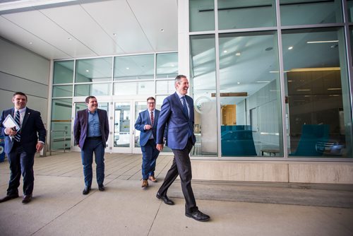 MIKAELA MACKENZIE/WINNIPEG FREE PRESS
Premier Brian Pallister leaves a Chamber of Commerce event at the RBC Convention Centre in Winnipeg on Thursday, April 18, 2019. 
Winnipeg Free Press 2019