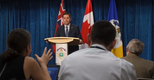 MIKE DEAL / WINNIPEG FREE PRESS
Winnipeg Mayor Brian Bowman responds to comments made by the Premier today during a press conference at City Hall Thursday afternoon.
190418 - Thursday, April 18, 2019.