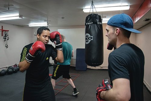 Canstar Community News The St. Boxing club runs out of the basement of Bord-Aire Community Centre. (EVA WASNEY/CANSTAR COMMUNITY NEWS/METRO)