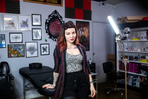 MIKAELA MACKENZIE/WINNIPEG FREE PRESS
Tattoo artist Tesia Rhind poses for a portrait at her tattoo parlour, Red Ronin, in Winnipeg on Tuesday, April 23, 2019. 
Winnipeg Free Press 2019