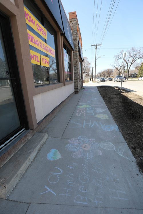 RUTH BONNEVILLE / WINNIPEG FREE PRESS 

LOCAL - Outside shots of BerMax Caffé + Bistro located at 1800 Corydon Ave. 

See story on antisemitic graffiti.
Positive chalk drawings, words and flowers  in response to the vandalism were on the sidewalk in front of the cafe.  

April 24, 2019