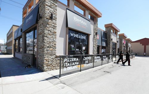 RUTH BONNEVILLE / WINNIPEG FREE PRESS 

LOCAL - Outside shots of BerMax Caffé + Bistro located at 1800 Corydon Ave. 

Police Officers are scene walking  away from the cafe after a quick stop to look over the surrounding area of the building Wednesday.


See story on antisemitic graffiti.


April 24, 2019
