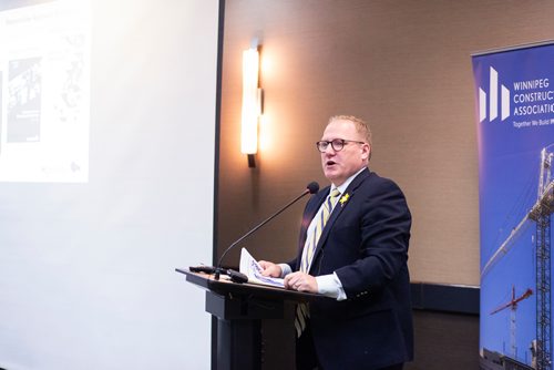 MIKAELA MACKENZIE/WINNIPEG FREE PRESS
Finance Minister Scott Fielding speaks at a Manitoba Heavy Construction Association breakfast event at the airport Holiday Inn in Winnipeg on Thursday, April 25, 2019. For Martin Cash story.
Winnipeg Free Press 2019