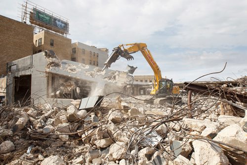 MIKE DEAL / WINNIPEG FREE PRESS
McNaught, the longtime auto dealership, shut down since 2012 and is currently being torn down. The building spent most of its 91 years as a car dealership.
190425 - Thursday, April 25, 2019.