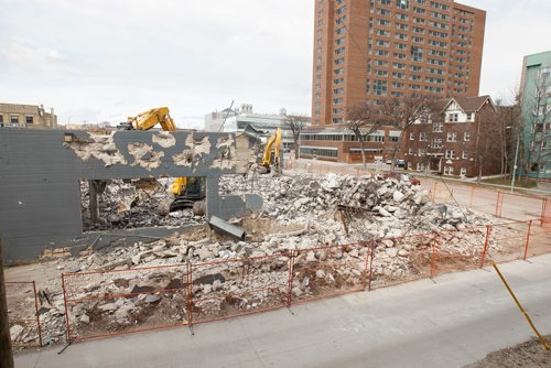 MIKE DEAL / WINNIPEG FREE PRESS
McNaught, the longtime auto dealership, shut down since 2012 and is currently being torn down. The building spent most of its 91 years as a car dealership.
190425 - Thursday, April 25, 2019.