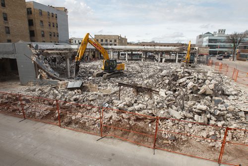 MIKE DEAL / WINNIPEG FREE PRESS
McNaught, the longtime auto dealership, shut down since 2012 and is currently being torn down. The building spent most of its 91 years as a car dealership.
190425 - Thursday, April 25, 2019.