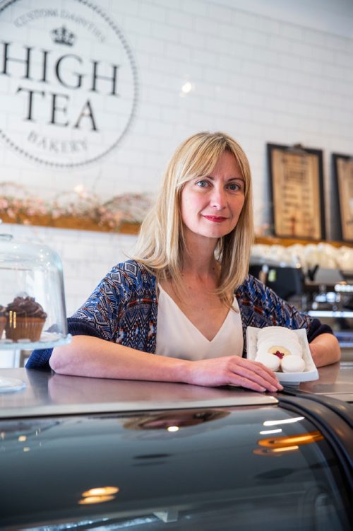 MIKAELA MACKENZIE/WINNIPEG FREE PRESS
Belinda Bigold, owner of High Tea, poses for a portrait with her Imperial cookies in Winnipeg on Thursday, April 25, 2019. For Dave Sanderson story.
Winnipeg Free Press 2019