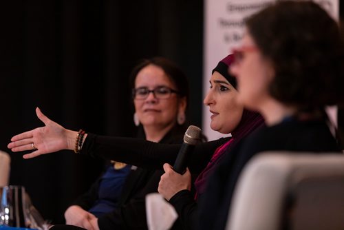 SASHA SEFTER / WINNIPEG FREE PRESS
Racial justice and civil rights activist Linda Sarsour at the Sorry Not Sorry event put on by the Social Planning Council of Winnipeg and the Canadian Muslim Women's Institute held at The Ukranian Labour Temple in Winnipeg.
190426 - Friday, April 26, 2019.