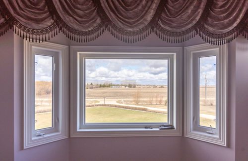 SASHA SEFTER / WINNIPEG FREE PRESS
The view from the second floor master bedroom of 51037 Heatherdale Road a home 25 kilometres southeast of Winnipeg in Lorette.
190430 - Tuesday, April 30, 2019.