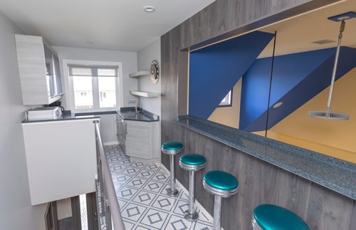 SASHA SEFTER / WINNIPEG FREE PRESS
The second floor kitchenette in the garage of 51037 Heatherdale Road a home 25 kilometres southeast of Winnipeg in Lorette.
190430 - Tuesday, April 30, 2019.