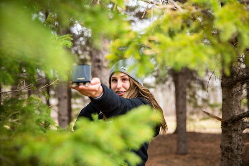 MIKAELA MACKENZIE/WINNIPEG FREE PRESS
Brittany Carmichael, a grade 11 student from École Edward Schreyer, learns map and compass skills at at Bird's Hill Park on Tuesday, April 30, 2019. Standup.
Winnipeg Free Press 2019