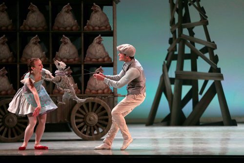 PHIL HOSSACK / WINNIPEG FREE PRESS - RWB Soloist Alanna McAdie and Aspirant Cameron Fraser-Monroe perform a scene from "The Wizard of Oz" Tuesday afternoon. See story. - April 30, 2019.