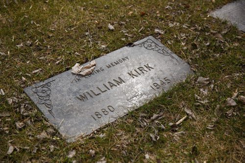 MIKE DEAL / WINNIPEG FREE PRESS
The headstone for William Kirk.
Paul Moist, past president of CUPE, Brookside Cemetery tour coordinator, does tours of the cemetery, focusing on 14 people from the strike demonstration, who are buried at Brookside.
190430 - Tuesday, April 30, 2019.

see Jessica Botelho-Urbanski story