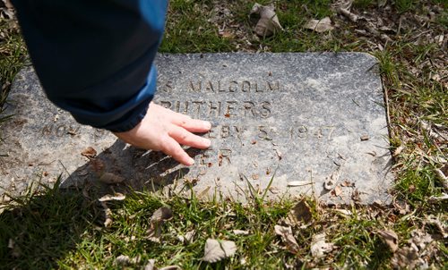 MIKE DEAL / WINNIPEG FREE PRESS
The headstone for James Malcolm Carruthers.
Paul Moist, past president of CUPE, Brookside Cemetery tour coordinator, does tours of the cemetery, focusing on 14 people from the strike demonstration, who are buried at Brookside.
190430 - Tuesday, April 30, 2019.

see Jessica Botelho-Urbanski story