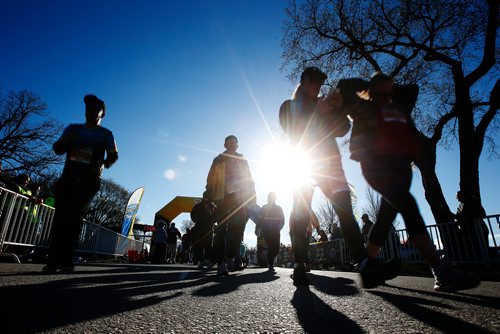 JOHN WOODS / WINNIPEG FREE PRESS
Runners head out at the start of the Winnipeg Police Service Half Marathon at Assiniboine Park in Winnipeg Sunday, May 5, 2019.

Reporter: Alex