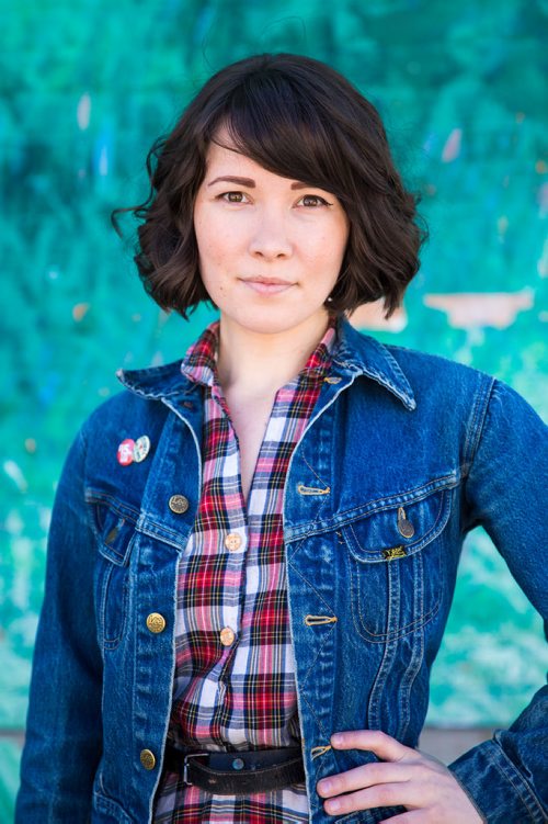 MIKAELA MACKENZIE / WINNIPEG FREE PRESS
Local activist Emily Leedham poses for a portrait on Maryland street in Winnipeg on Tuesday, May 7, 2019. For Jessica Botelho-Urbanski story.
Winnipeg Free Press 2019.