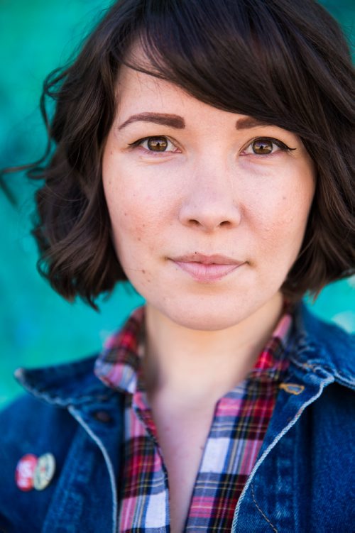 MIKAELA MACKENZIE / WINNIPEG FREE PRESS
Local activist Emily Leedham poses for a portrait on Maryland street in Winnipeg on Tuesday, May 7, 2019. For Jessica Botelho-Urbanski story.
Winnipeg Free Press 2019.