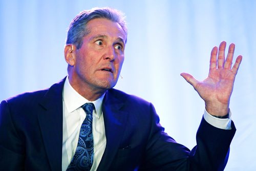 JOHN WOODS / WINNIPEG FREE PRESS
Premier Brian Pallister talks to party faithful at the Blue Skies fundraising dinner at Victoria Inn in Winnipeg Tuesday, May 7, 2019.

Reporter: Allen