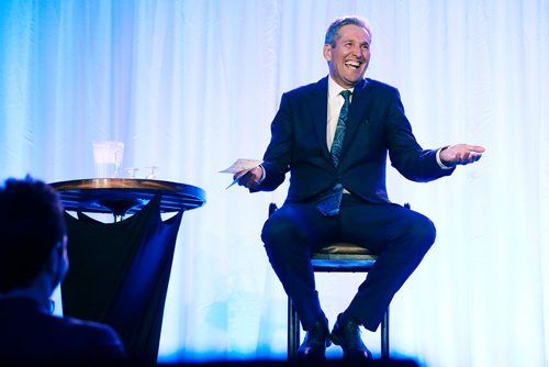 JOHN WOODS / WINNIPEG FREE PRESS
Premier Brian Pallister talks to party faithful at the Blue Skies fundraising dinner at Victoria Inn in Winnipeg Tuesday, May 7, 2019.

Reporter: Allen