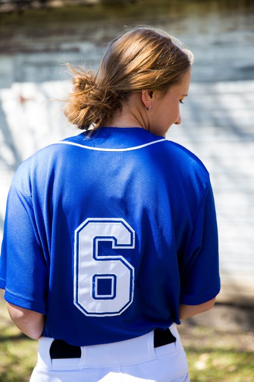 MIKAELA MACKENZIE / WINNIPEG FREE PRESS
Brittney Langlais poses for portraits on her property near Garson, Manitoba on Thursday, May 9, 2019. Langlais is one of two first female players on the Manitoba Junior Baseball League. For Jason Bell story.
Winnipeg Free Press 2019.