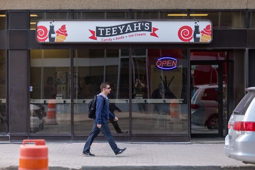 SASHA SEFTER / WINNIPEG FREE PRESS
Teeyah's Candy, Soda and Ice Cream located at 201-219 Fort Street, 240 Graham Ave #104, in downtown Winnipeg. See Alison Gillmor review.
190510 - Friday, May 10, 2019.