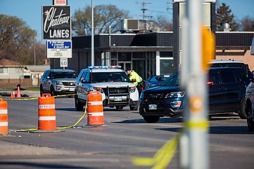 MIKAELA MACKENZIE / WINNIPEG FREE PRESS
RCMP investigate a serious motor collision at Nairn Avenue and Panet Road in Winnipeg on Tuesday, May 14, 2019.  
Winnipeg Free Press 2019.