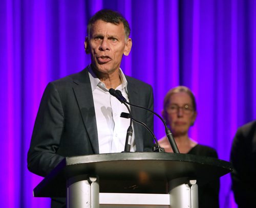 JASON HALSTEAD / WINNIPEG FREE PRESS

Hassan Yussuff (president, Canadian Labour Congress) speaks at the Winnipeg General Strike Centennial Gala Dinner presented by Manitoba's unions on May 15, 2019 at the RBC Convention Centre Winnipeg. (See Sanders story)