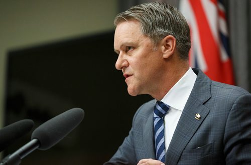 MIKE DEAL / WINNIPEG FREE PRESS
Cameron Friesen Minister of Health, Seniors and Active Living during an announcement approving Urgent Care Centre for Concordia Hospital Thursday afternoon.
190516 - Thursday, May 16, 2019.