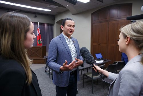 MIKE DEAL / WINNIPEG FREE PRESS
Wab Kinew Leader of the MB NDP and Leader of the Opposition responds to an announcement by the provincial government approving an Urgent Care Centre for Concordia Hospital Thursday afternoon.
190516 - Thursday, May 16, 2019.