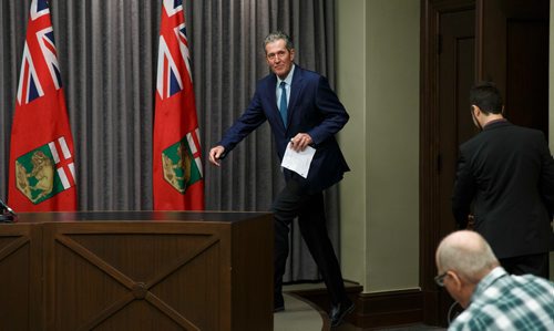 MIKE DEAL / WINNIPEG FREE PRESS
Premier Brian Pallister responds to the news that the federal cabinet announced it has delayed approval of the construction of the Manitoba-Minnesota transmission project by a month. 
190517 - Friday, May 17, 2019.