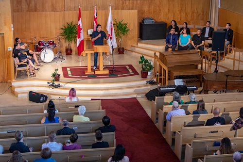 SASHA SEFTER / WINNIPEG FREE PRESS
Leader of the Manitoba NDP Wab Kinew speaks about the importance of Bill C-262 during a public rally titled Wiiji Bimosendiwin "walking together" hosted by the Encounter Life Fellowship in the Central River Heights Neighbourhood.
190521 - Tuesday, May 21, 2019.