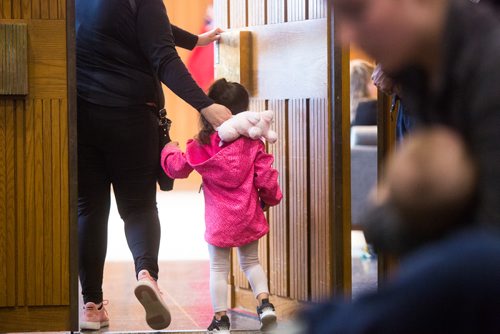 MIKAELA MACKENZIE / WINNIPEG FREE PRESS
Lolanda Ducharme walks out of the room with her daughter, Lovelly, at an appeal of an extremely dangerous dog designation  at City Hall in Winnipeg on Wednesday, May 22, 2019. For Ryan Thorpe story.
Winnipeg Free Press 2019.