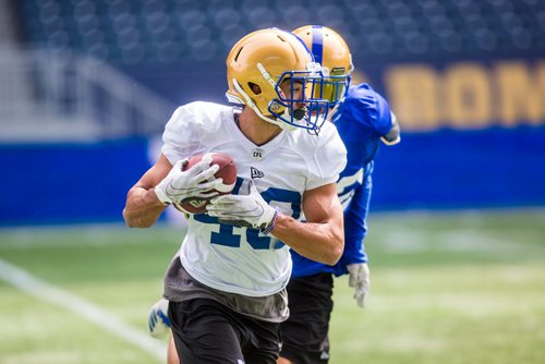 MIKAELA MACKENZIE / WINNIPEG FREE PRESS
Running back John Santiago at Bombers practice at Investors Group Field in Winnipeg on Thursday, May 23, 2019. For Mike Sawatzky story.
Winnipeg Free Press 2019.