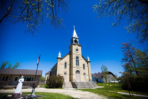 MIKAELA MACKENZIE / WINNIPEG FREE 
St. Francois Xavier Catholic Church in the small town west of Winnipeg on Monday, May 27, 2019.  For Bill Redekop story.
Winnipeg Free Press 2019.
