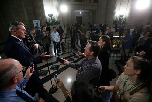 JOHN WOODS / WINNIPEG FREE PRESS
Premier Brian Pallister talks to media about the Planning, Zoning and Permitting in Manitoba report which was release today at the legislature in Winnipeg Tuesday, May 28, 2019.
Reporter: ?