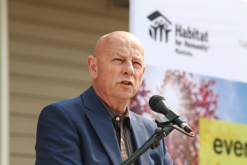 MIKE DEAL / WINNIPEG FREE PRESS
Sandy Hopkins, CEO, Habitat for Humanity Manitoba unveiled the almost completed first ever Net Zero construction project, on Logan Avenue Thursday morning.
The four-plex at 1860 Logan Avenue is the first Habitat Net Zero home as well as the first of its kind build project by any builder in Manitoba. These homes should produce as much energy as the homeowner uses.
190530 - Thursday, May 30, 2019.