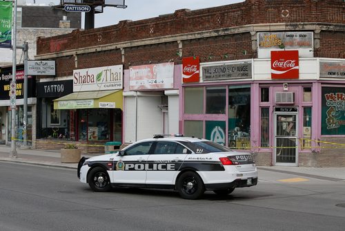 JOHN WOODS / WINNIPEG FREE PRESS
Police hold a scene on Portage and Young in Winnipeg Sunday, June 2, 2019. A person was found assaulted near this location at Spence.

Reporter: