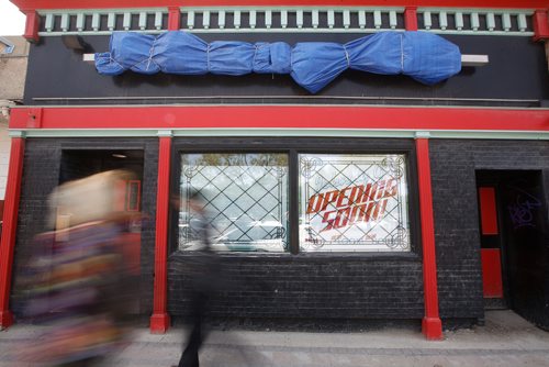 JOHN WOODS / WINNIPEG FREE PRESS
Johnny Gs on Main photographed Sunday, June 2, 2019 is planning to reopen. There have been several gang related shootings at the restaurant.

Reporter: ?