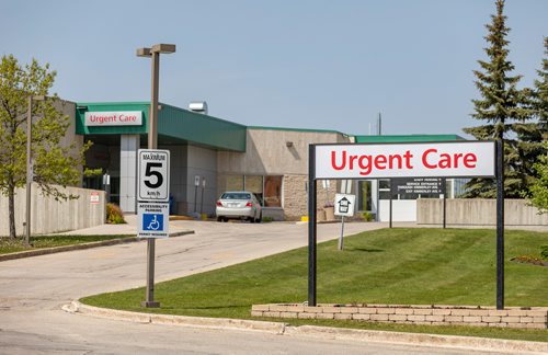 SASHA SEFTER / WINNIPEG FREE PRESS
The new "Urgent Care" signage at Concordia Hospital.
190603 - Monday, June 03, 2019.