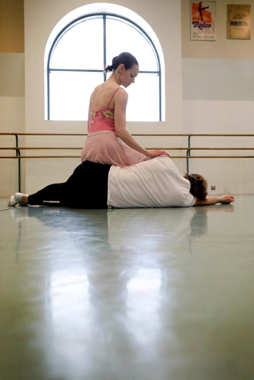 RUTH BONNEVILLE /  WINNIPEG FREE PRESS 

ENT - Q Dance

Jo-Ann Sundermeier and Josh Reynolds during their pas de deux rehearsal.
at the Royal Winnipeg Ballet

Description: Holly Harris story for next week's Uptown.Peter Quanz's contemporary ballet company Q Dance.

See Holly Harris story.


May 31, 2019
