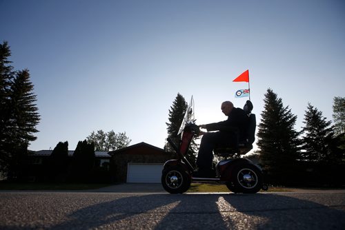 JOHN WOODS / WINNIPEG FREE PRESS
Richard Sellen, 98 year Second World War veteran, is photographed at his home in Oakbank Tuesday, June 3, 2019. Sellen was a bomber pilot and flew 39 missions including D-Day.

Reporter: D-Day veteran feature