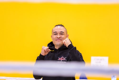 SASHA SEFTER / WINNIPEG FREE PRESS
Derek Pang suffered a traumatic brail injury in 2010 and was in a coma for three and a half days. Pang warms up by hitting a punching bag at the Canadian Fighting Centre. See Sabrina Carnevale story
190605 - Wednesday, June 05, 2019.