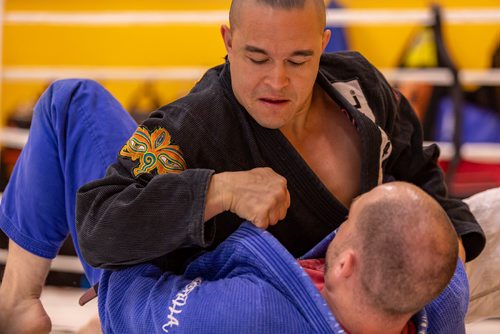 SASHA SEFTER / WINNIPEG FREE PRESS
Derek Pang suffered a traumatic brail injury in 2010 and was in a coma for three and a half days. Pang grapples with Dave Lawless a Jiu Jitsu instructor at the Canadian Fighting Centre. See Sabrina Carnevale story
190605 - Wednesday, June 05, 2019.