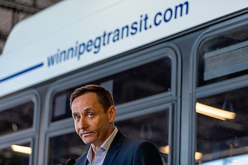 SASHA SEFTER / WINNIPEG FREE PRESS
Manager of Operations for Winnipeg Transit Randy Tonnellier speaks to the media during a press conference to showcase newly-installed bus operator safety shields at the Winnipeg Transit Brandon Garage.
190606 - Thursday, June 06, 2019.