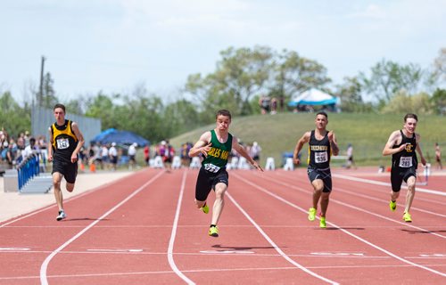 SASHA SEFTER / WINNIPEG FREE PRESS
Jordan Soufi of Miles Macdonell high school finishes 1st in the Varsity boys 100m dash during the MHSAA Provincial Track and Field meet held on the University of Manitoba campus.
190607 - Friday, June 07, 2019.